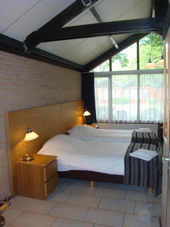 Motel Oostvoorne Ngoại thất bức ảnh