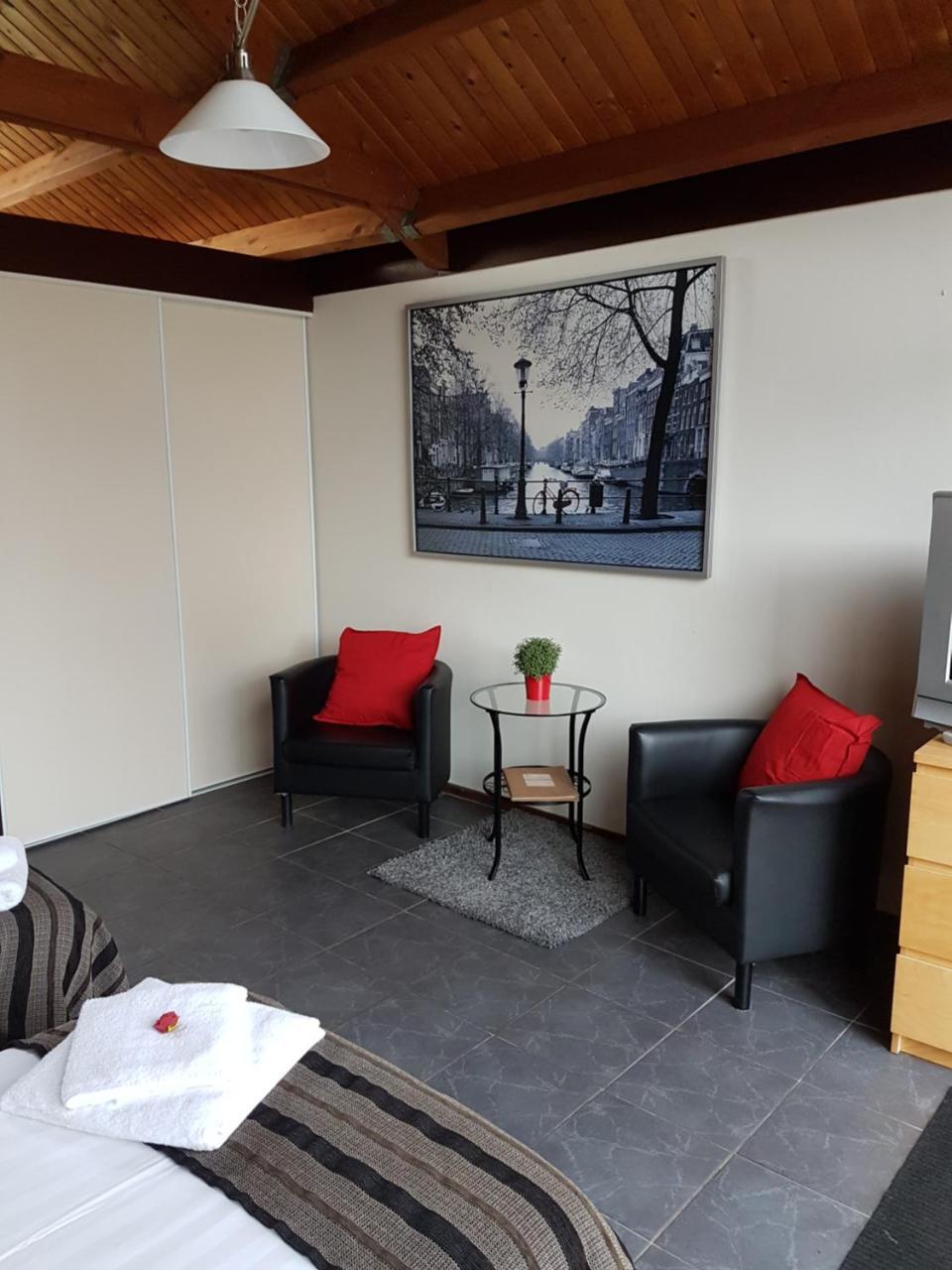 Motel Oostvoorne Ngoại thất bức ảnh