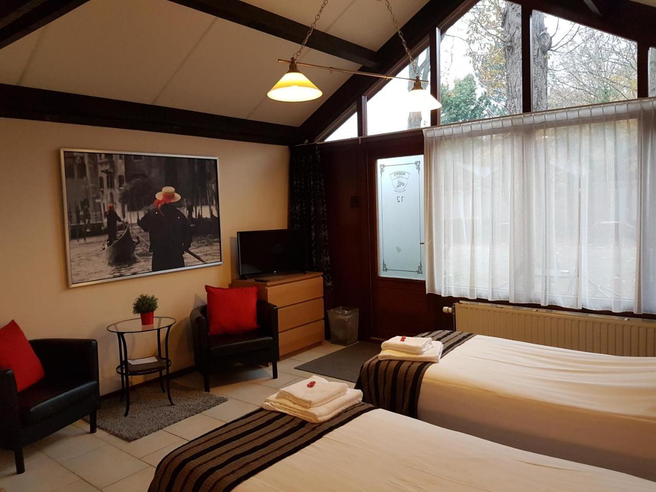 Motel Oostvoorne Ngoại thất bức ảnh